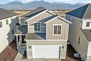 12747 S Glacier Trail Ln, Herriman, UT 84096 - Photo 2