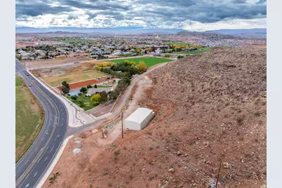 555 S Nichols Peak Rd #E, Washington, UT 84780 - Photo 18