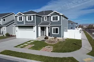 1373 E Bell Buoy Way, Eagle Mountain, UT 84005 - Photo 2