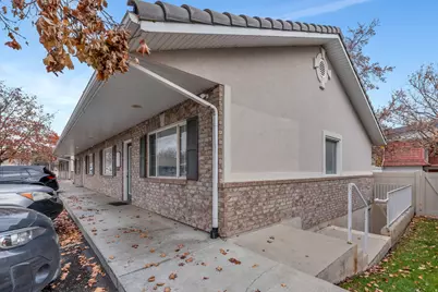 1379 S 740 E #11, Orem, UT 84097 - Photo 2