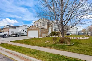 3832 W 5625 S, Roy, UT 84067 - Photo 2