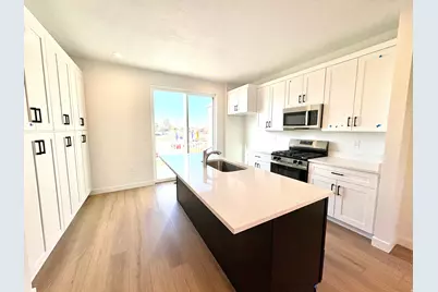 1658 N 1600 W, Layton, UT 84041 - Photo 4