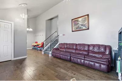 844 N 1000 W, Clinton, UT 84015 - Photo 8
