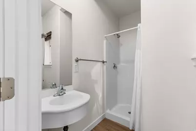 1090 N Shepard Creek Pkwy #6, Farmington, UT 84025 - Photo 12