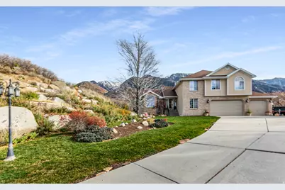 3240 E Granite Point Cir, Sandy, UT 84092 - Photo 58