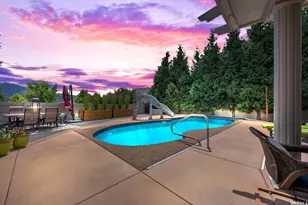 11159 S Via Encantada Way W, South Jordan, UT 84095 - Photo 2