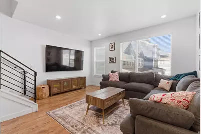 6643 W Skip Rock Rd S, South Jordan, UT 84009 - Photo 10