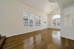 1360 E Old Maple Ct, Murray, UT 84117 - Photo 4