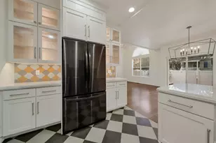 1360 E Old Maple Ct, Murray, UT 84117 - Photo 12