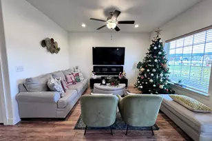 7571 N Cottage Ln, Eagle Mountain, UT 84005 - Photo 10