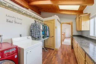 11551 S Woodhampton Dr, Sandy, UT 84092 - Photo 54