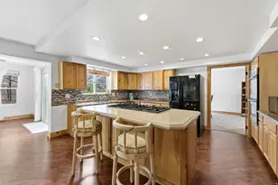 11551 S Woodhampton Dr, Sandy, UT 84092 - Photo 30