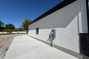 3323 N 1200 W, Pleasant View, UT 84414 - Photo 36