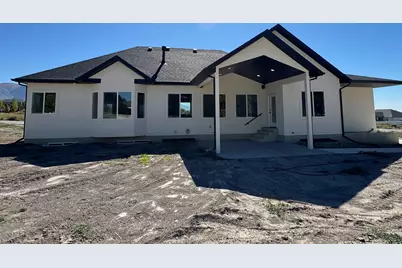 3323 N 1200 W, Pleasant View, UT 84414 - Photo 38