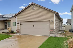 1653 E Downwater St N, Eagle Mountain, UT 84005 - Photo 6