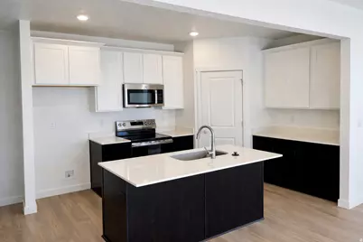 897 S Mathilda Dr #254, Saratoga Springs, UT 84045 - Photo 4