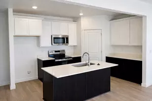 897 S Mathilda Dr, Saratoga Springs, UT 84045 - Photo 4