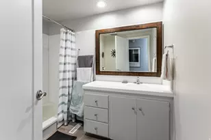 2010 S Laurelhurst Dr E, Salt Lake City, UT 84108 - Photo 22