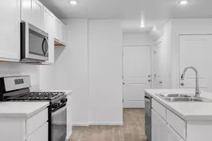 1713 N Patchwork Ave, Tooele, UT 84074 - Photo 16