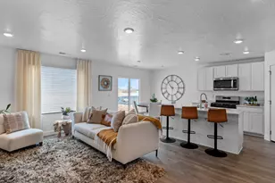 1130 N Indigo St, Cedar City, UT 84721 - Photo 2