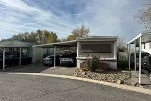 621 Excalibur, North Salt Lake, UT 84054 - Photo 2