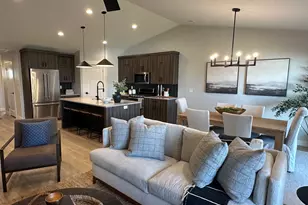 2574 S 2430 W, Syracuse, UT 84075 - Photo 4