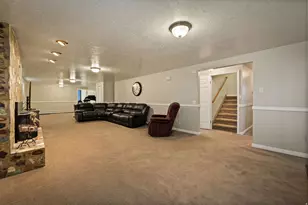 2885 W 700 S, Syracuse, UT 84075 - Photo 16