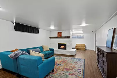 210 S 700 E, Clearfield, UT 84015 - Photo 24