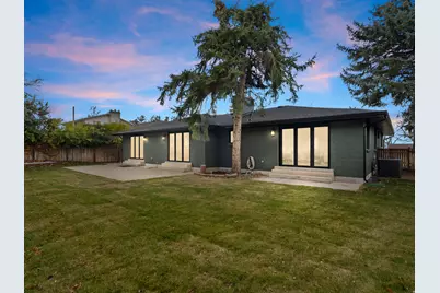 7565 S 3500 E, Cottonwood Heights, UT 84121 - Photo 42