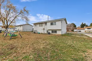 1118 N 575 W, Clinton, UT 84015 - Photo 24