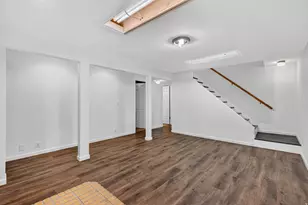 386 E Pioneer Ave S, Sandy, UT 84070 - Photo 18
