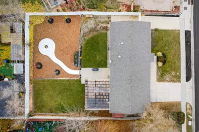 386 E Pioneer Ave S, Sandy, UT 84070 - Photo 28