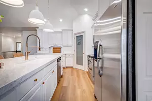 479 E Fox Farm Pl S, Draper, UT 84020 - Photo 6