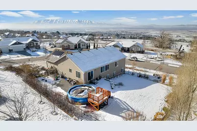 729 E 480 N, Hyde Park, UT 84318 - Photo 38