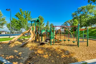 5 Quietwood Ln E, Sandy, UT 84092 - Photo 90