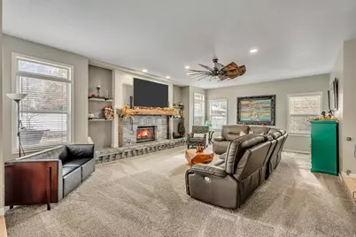 5 Quietwood Ln E, Sandy, UT 84092 - Photo 12