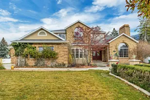 5 Quietwood Ln E, Sandy, UT 84092 - Photo 2