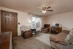 495 E 400 S, Roosevelt, UT 84066 - Photo 2