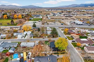 42 N Blaine Ave, Grantsville, UT 84029 - Photo 8