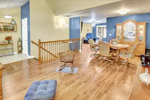 1069 E 5600 S, South Ogden, UT 84405 - Photo 4