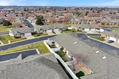 1069 E 5600 S, South Ogden, UT 84405 - Photo 30