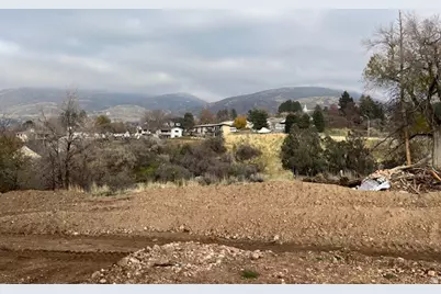 795 E Abby Ln #5, Bountiful, UT 84010 - Photo 4