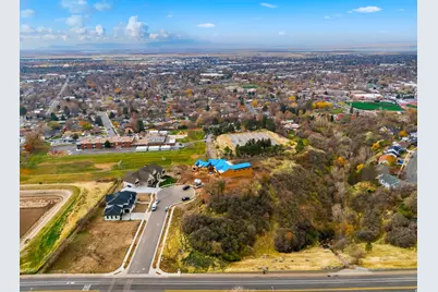 795 E Abby Ln #5, Bountiful, UT 84010 - Photo 6