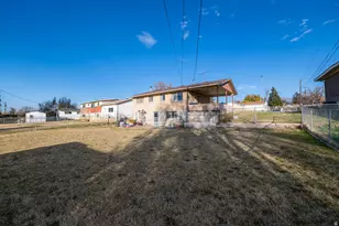 5007 S 2675 W, Roy, UT 84067 - Photo 22