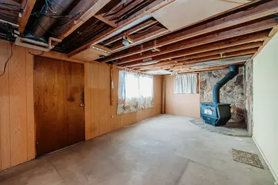 5007 S 2675 W, Roy, UT 84067 - Photo 16