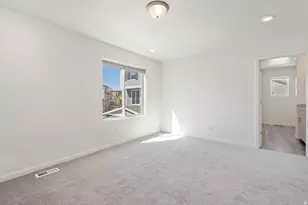 397 E Kanab Creek Dr, Saratoga Springs, UT 84045 - Photo 4