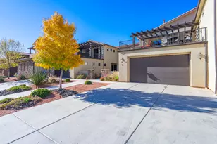 3800 Paradise Vlg Dr, Santa Clara, UT 84765 - Photo 20