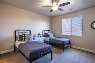 3800 Paradise Vlg Dr, Santa Clara, UT 84765 - Photo 118