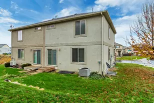 8121 N Plum Circle, Eagle Mountain, UT 84005 - Photo 24