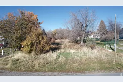 292 W 200 S, Hyrum, UT 84319 - Photo 1